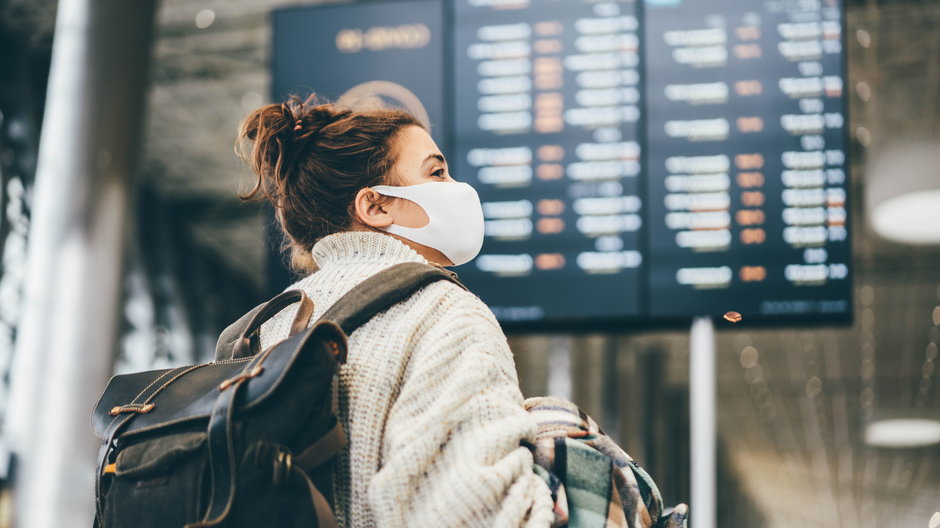 Od dziś przechodzimy w stan zagrożenia epidemicznego. Co się zmienia?