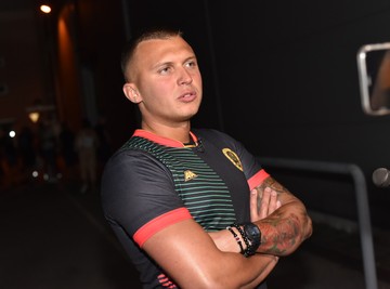 Nakon SKANDALOZNOG LAJVA Stefana Karića, njegov otac poručuje: "ON NIJE NARKOMAN!"