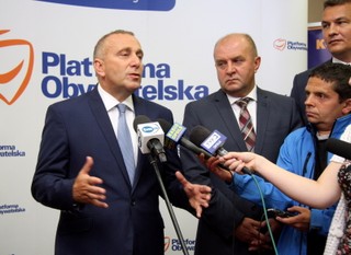 Schetyna: Sprawę reprywatyzacji w Warszawie trzeba wyjaśnić do końca