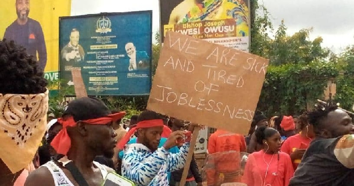 Obuasi: Angry youth demonstrate over unemployment - Vimarsana News