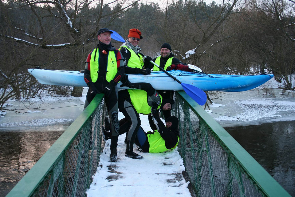 IX Zimowy Spływ Kajakowy z  FX-em "Wełna 2011"