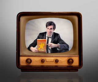 Celebryta w reklamie banku, czyli poproszę tę pożyczkę, co pan Adamczyk