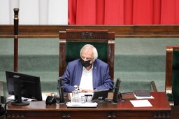 Kiedy Sejm zbierze się w sprawie stanu wyjątkowego? Terlecki komentuje