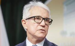 Zwrot w sprawie zabójstwa rodziców. Historia braci Menendezów wraca na wokandę