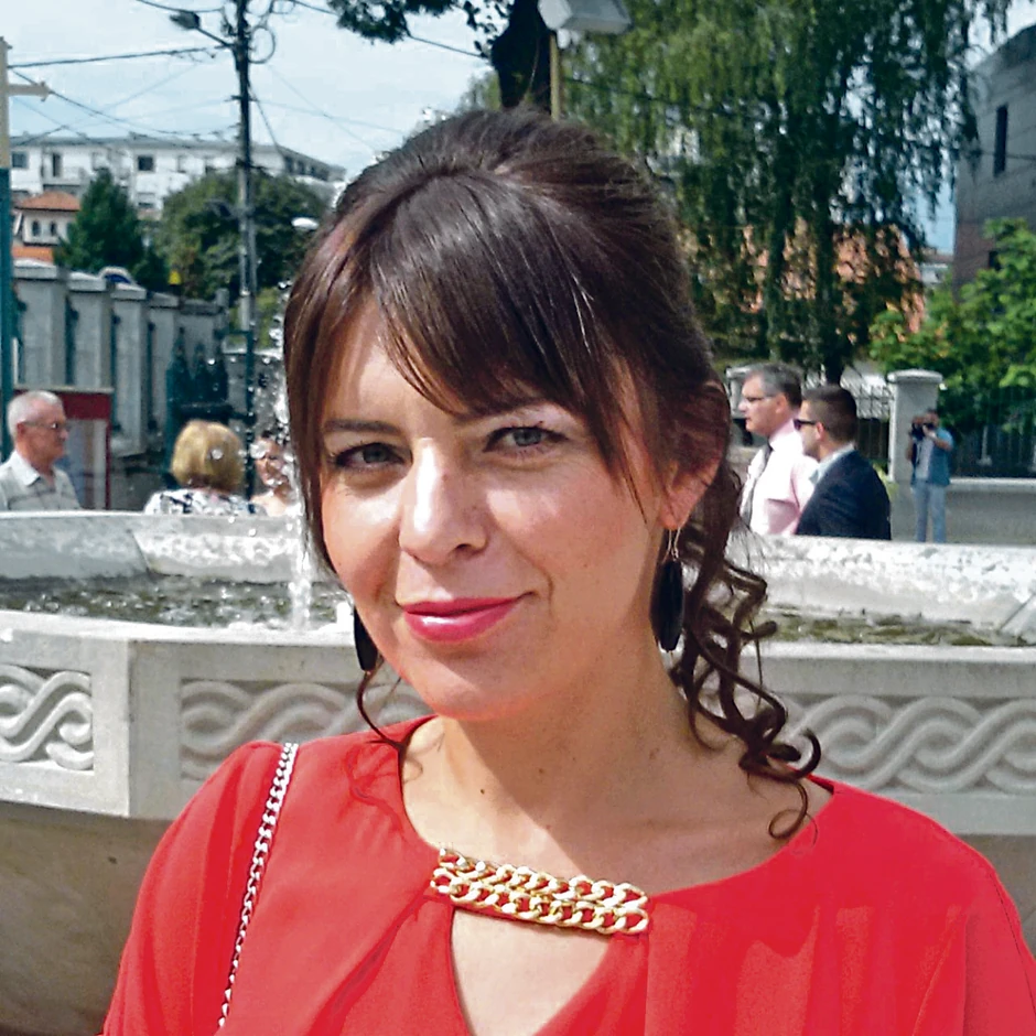 Profesorka Biljana Ljujić