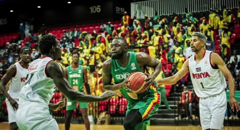 Youssoupha Ndoye et les siens ont offert un spectacle aux supporteurs sénégalais hier soir au Dakar Arena