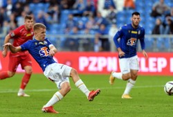 Piłkarski Puchar Polski: W Poznaniu bez fajerwerków i bez sensacji [WIDEO]