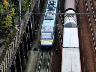 Pociąg Pendolino (z lewej), fot. Martin Sterba PAP/CTK 