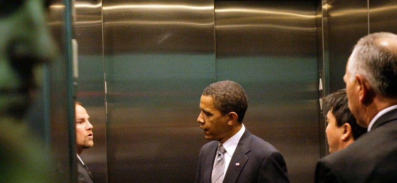 Wpadka agentów. Obama oko w oko z uzbrojonym mężczyzną