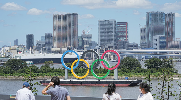 A tokiói olimpiai falu ágyát tesztelték a sportolók /Fotó: Northfoto