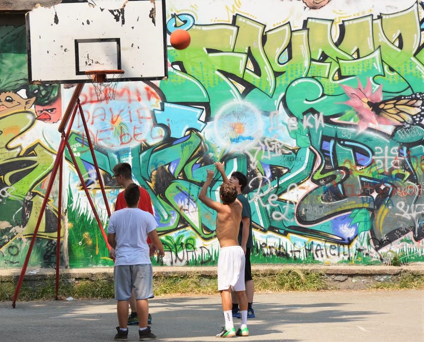 Ništa bez koševa u školskom dvorištu