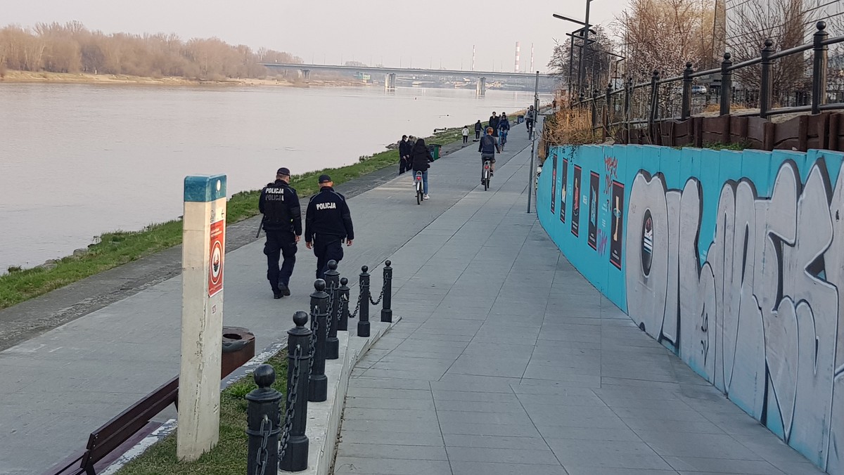 Warszawa: Czy po epidemii nad Wisłę wróci alkohol? Jest inicjatywa "Stop PatoBulwarom!"