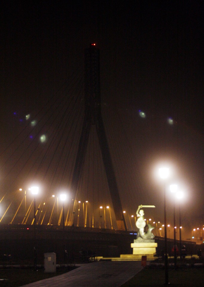 WARSZAWA ŚWIATŁO EARTH HOUR