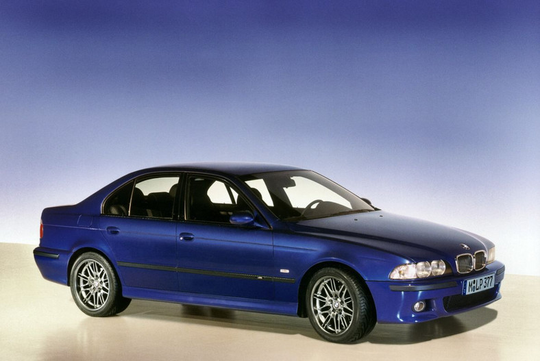 BMW M5 (E39)