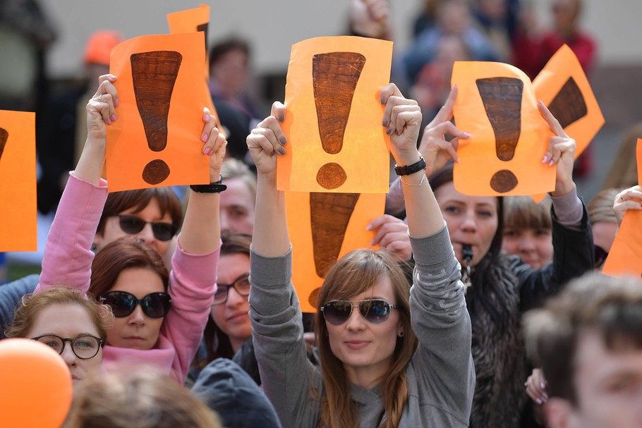 Uczestnicy „Ogólnopolskiej Manifestacji dla Szkoły”. Warszawa, 24 kwietnia 2019 r.