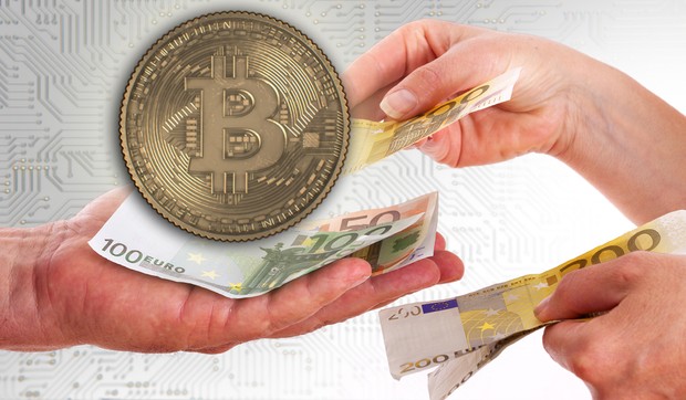 bitkoin kombo dva foto Shutterstock