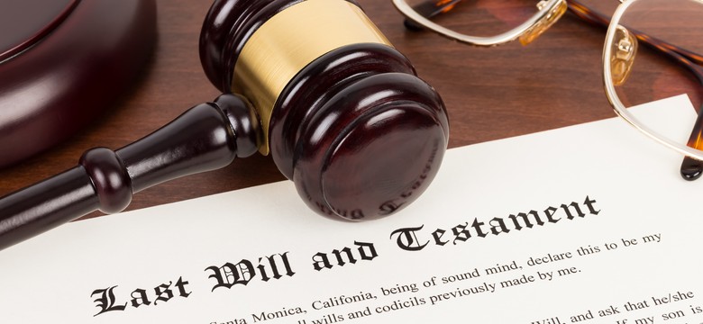 Zasady dziedziczenia po rodzicach - najważniejsze informacje. Kiedy należy się spadek po rodzicach?