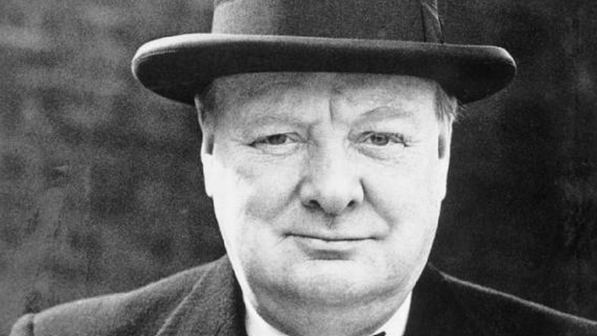 W Amerykańskim Narodowym Muzeum Churchilla odnaleziono nieznany wcześniej rękopis eseju słynnego brytyjskiego premiera. "Czy jesteśmy sami we wszechświecie?" to popularnonaukowy tekst, w którym Churchill daje się poznać jako pasjonat nauki i technologii – informuje "Nature".