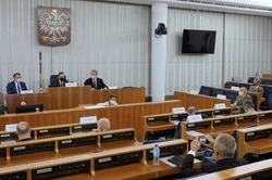 Burza w Senacie wokół kpa. "Ustanawia się prawo wydziedziczenia nas Żydów"