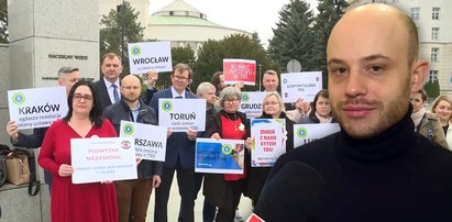 Ważny protest dotarł do Sejmu. Śpiewak: Polacy się nie rozmnażają, bo nie mają gdzie