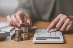 Zamiast 2477 zł, 5147 zł. Jak podwoić swoją emeryturę w 5 lat? ZUS wyjaśnia