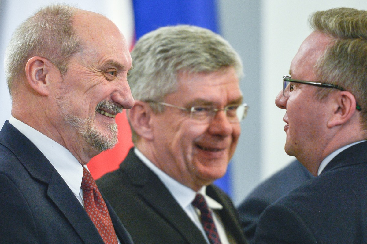 Karczewski przypomniał też: "W naszej części Unii społeczeństwa najbardziej popierają integrację. Jesteśmy sukcesem europejskiego projektu"