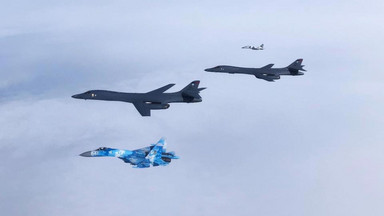 Ukraińskie myśliwce i amerykańskie bombowce wykonały wspólny lot