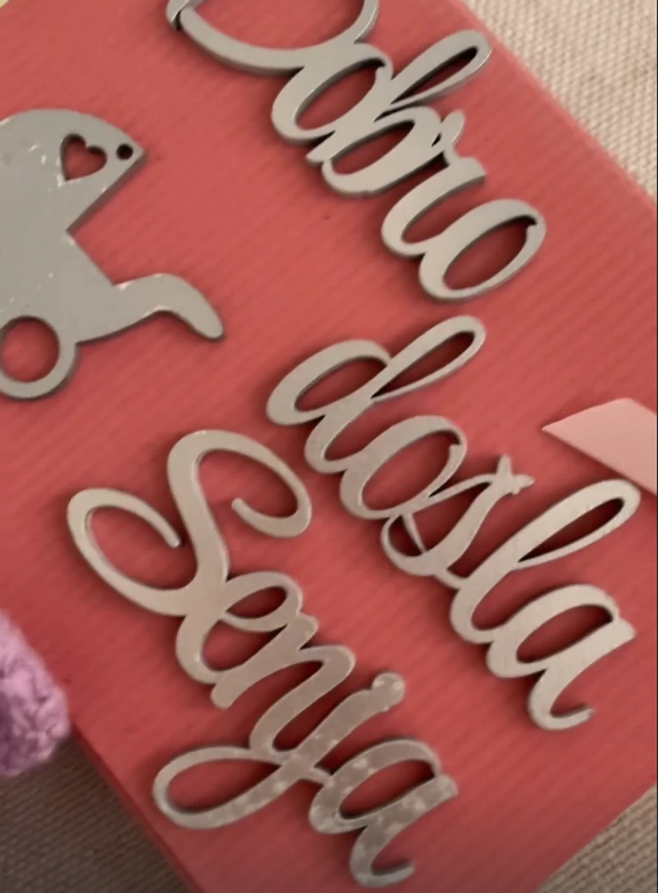 Kilibarda pokazala šta je dobila njena ćerkica