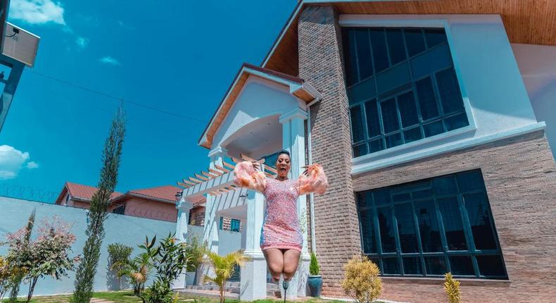Diana Marua in tears as Bahati surprises her with a new Mansion
