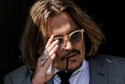 Johnny Depp podczas rozprawy sądowej 11 kwietnia 2022 r.