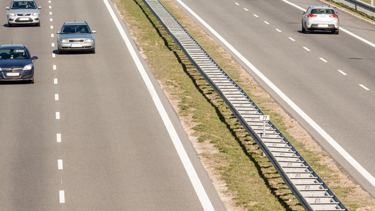 Olszowa: Wypadek na A4. Zderzenie samochodu z ciężarówką