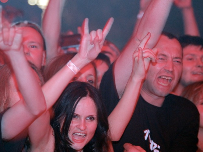 Fani Judas Priest w katowickim Spodku