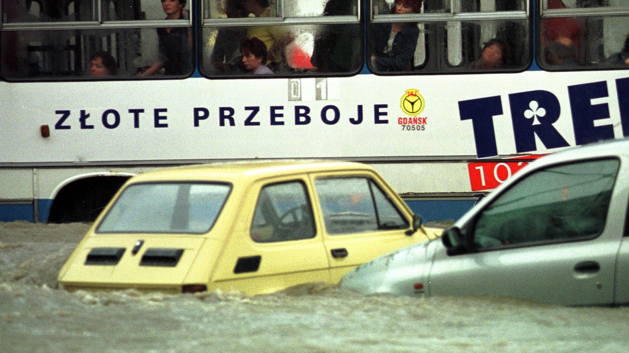 Gdańsk. Mijają 24 lata od tragicznej w skutkach powodzi [ZDJĘCIA]
