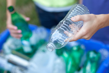 Coca-Cola i Nestle oskarżone o greenwashing. Wprowadzają w błąd konsumentów?