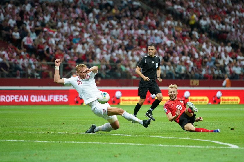 W Lublanie Biało-Czerwoni przegrali ze Słowenią 2:0. W Warszawie bezbramkowo zremisowali z Austrią. 