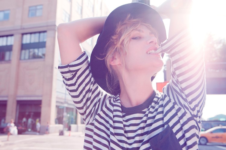 Emmanuelle Seigner na zdjęciach z najnowszej sesji