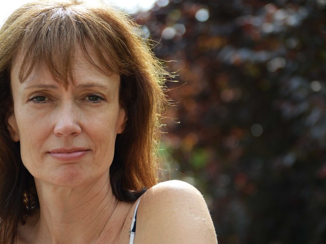 Dragana iz Pančeva je samohrana majka: "Ćerke se kupaju u kanalu, ali im ne dam da zaborave šta je sreća" (Ilustracija)