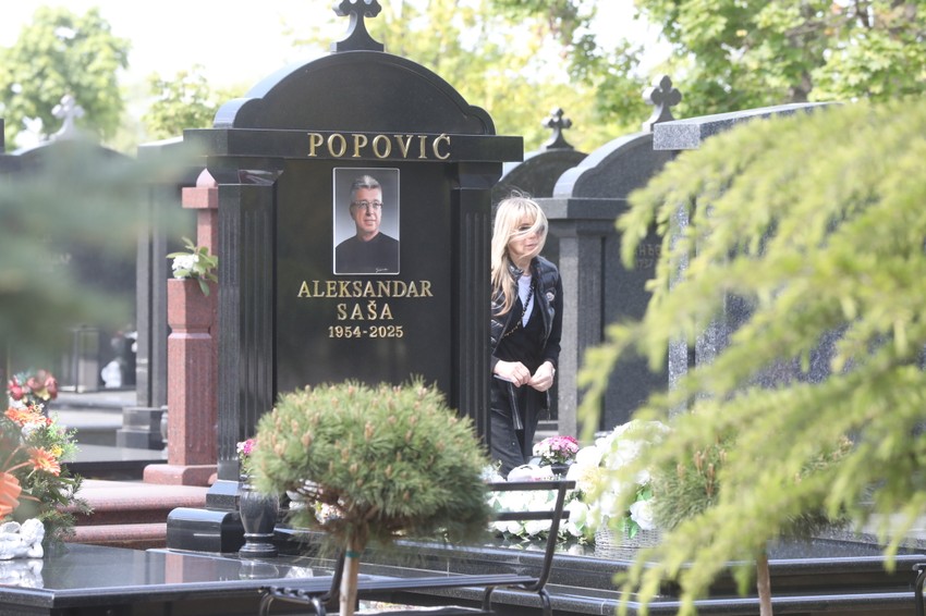 Novo bežanijsko groblje rođendan Saše Popovića