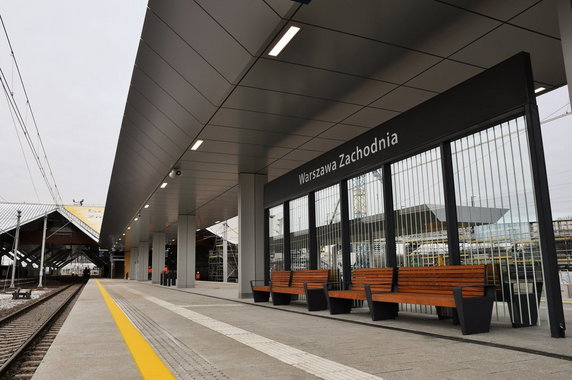 Tak zmienia się Dworzec kolejowy Warszawa Zachodnia. Wieści z budowy