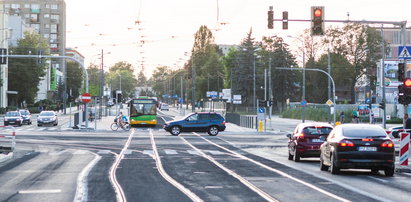 Koniec utrudnień na Dąbrowskiego. Remontowana ulica i skrzyżowanie już przejezdne