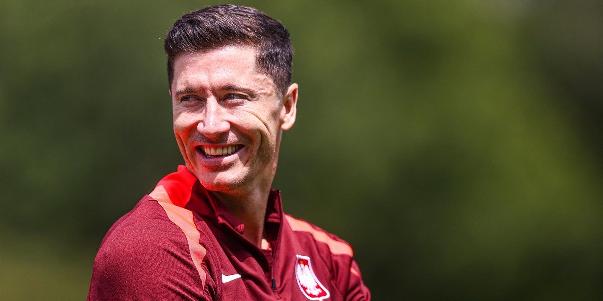 Robert Lewandowski wrócił do treningów. Na jego zdjęciach widać pewien szczegół.