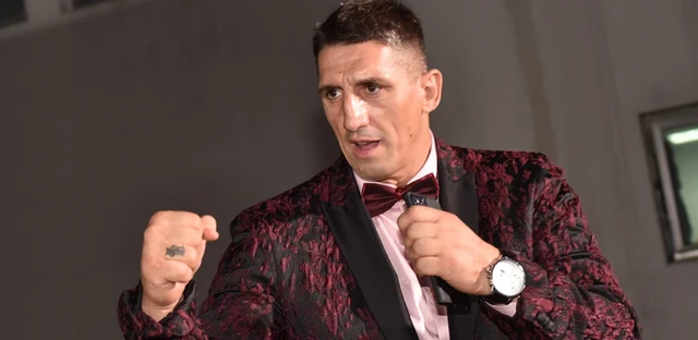 "SVE LAŽI O PET ODNOSA UZA ZID ĆE ZAVRŠITI NA SUDU!" Kristijan priznao da je bio sa više devojaka istovremeno i spomenuo tabletu za dan posle, Stanija mu žestoko uzvratila