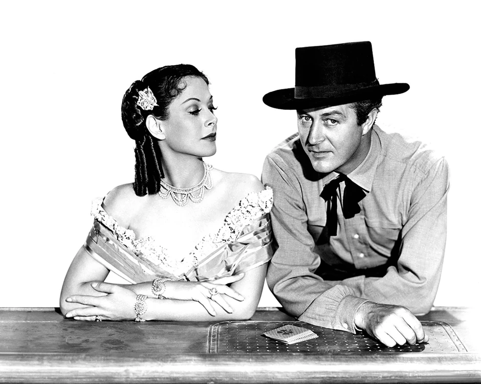 Nije bila zadovoljna svetom filma u kome je glorifikovana njena zanosna pojava, te se posvetila svojoj tajnoj ljubavi – nauci i pronalazaštvu