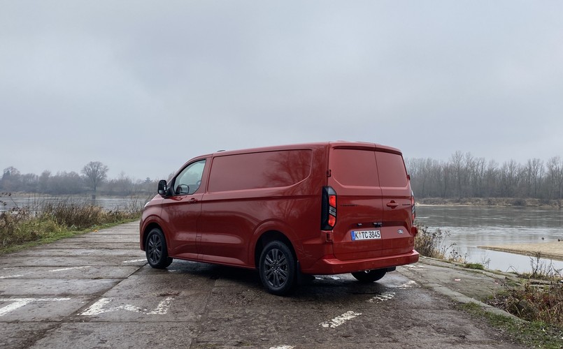 Nowe Fordy Tourneo Custom i Transit Custom