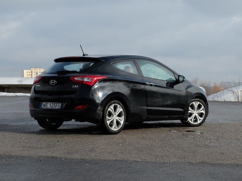 Hyundai i30 3d 1.6 GDi Premium