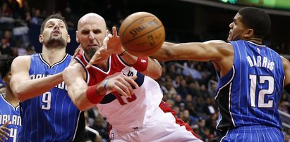 Gortat i spółka wreszcie wygrywają. Dobry mecz Polaka