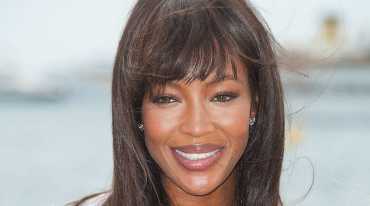 Naomi Campbell tényleg átszerkesztette a fotót?/ Fotó: Northfoto