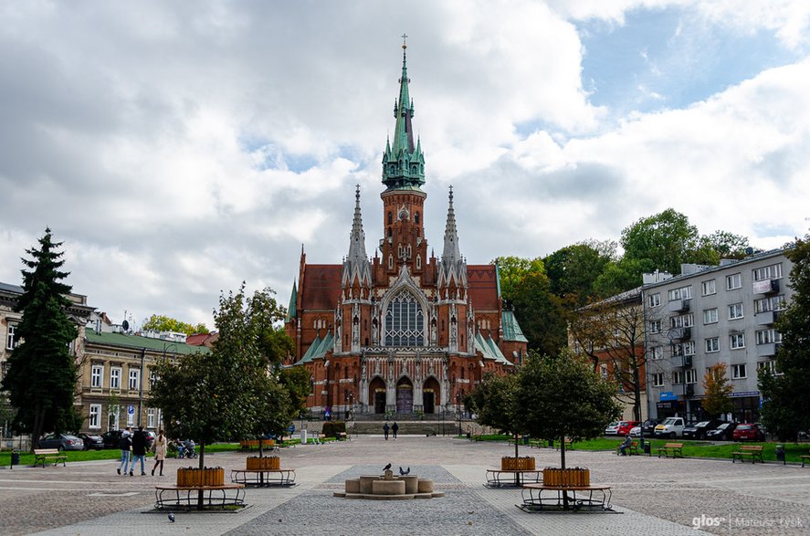 Kalwaryjska bierze swój początek przy Rynku Podgórskim