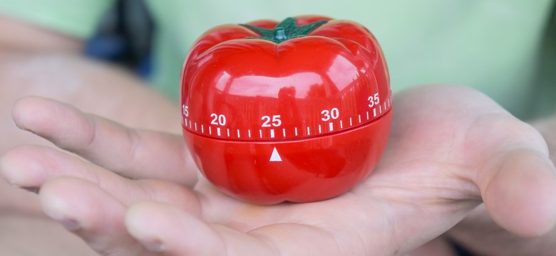 Pomidor na ratunek produktywności i koncentracji! Odkryj sekrety Techniki Pomodoro