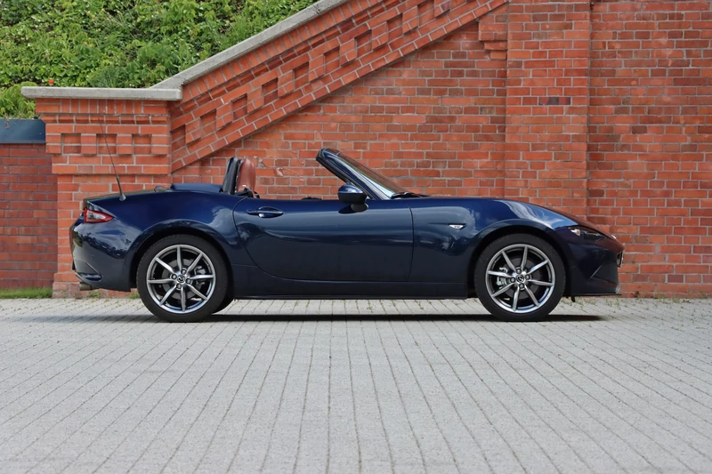 Mazda MX-5 2.0 SkyActiv-G Soft Top (ND, 2022 r.)